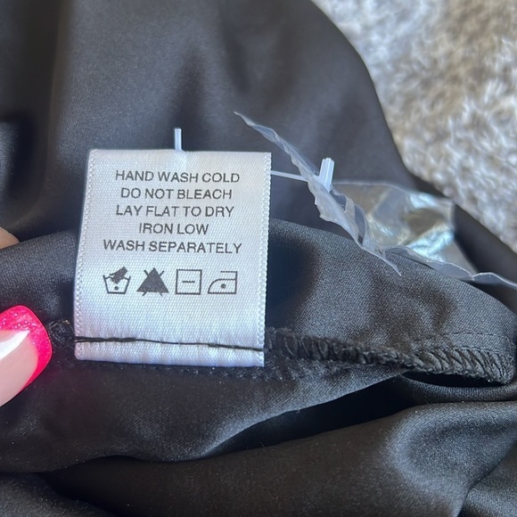 Lovers + Friends Joy Black Stretch Glitter Gold Star Dot Dress NEW WITH TAG - Picture 7 of 9